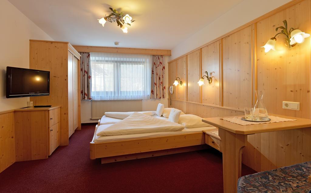 Hotel Garberwirt ฮิพพาค ภายนอก รูปภาพ